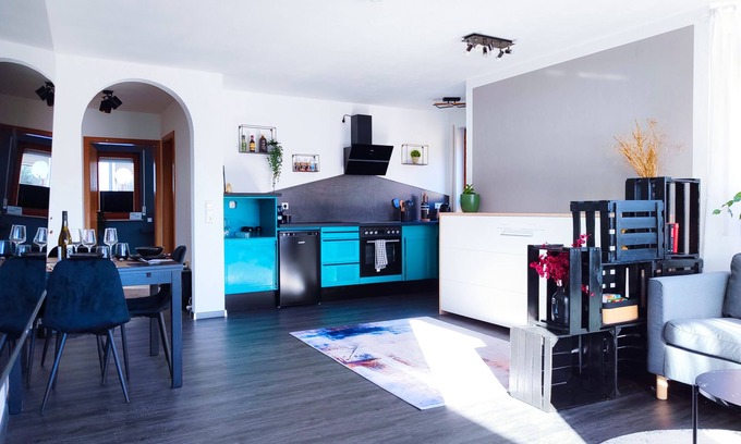 Steinenbronn Apartment | Terminal Design Apartments - Terrasse & Waiputv