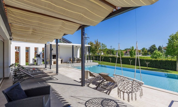 Sveti Petar u Sumi House | Terra Gialla by Interhome