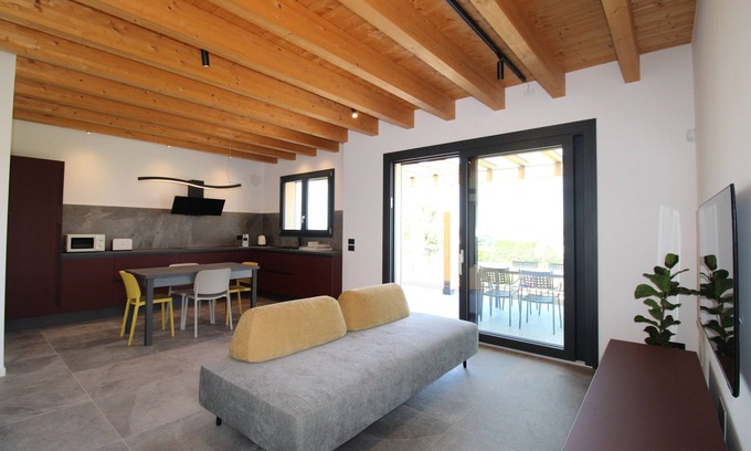 Lazise Villa | Terrace 3. Two-bedroom cottage with lake view