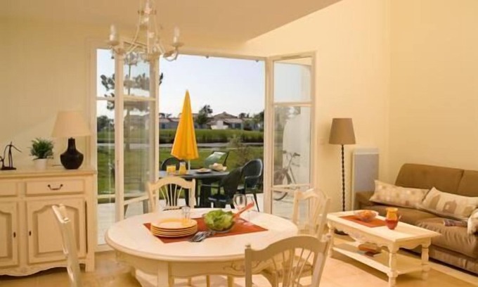 L'Aiguillon-sur-Vie House | Terrace, parking, 64m², Saint Gilles Croix de Vie