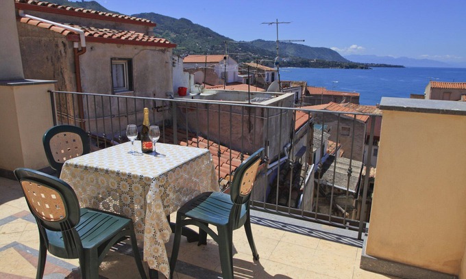 Old Town Apartment | Terrazza Mediterraneo