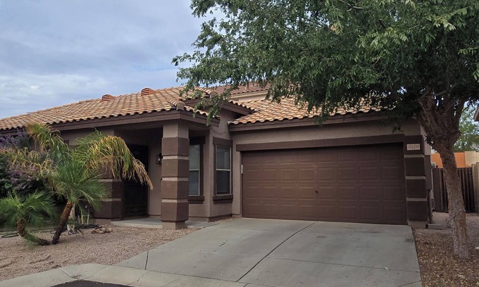 Apache Junction House | Terrific 3-bedroom single level house with AC in Apache Junction