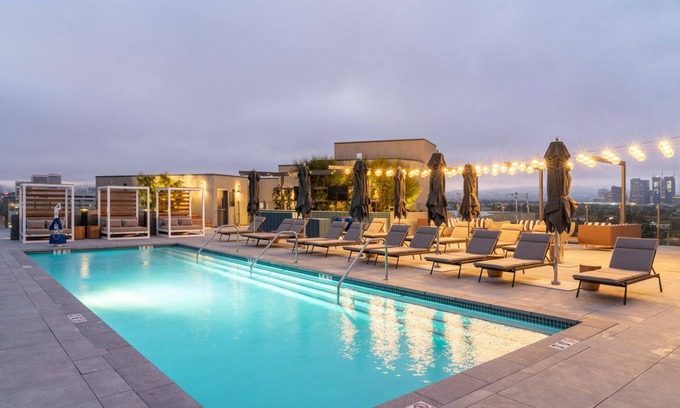 West Los Angeles Apartment | Terrific West LA 2BR w/Pool, Gym & Courtyard, nr 405, by Blueground