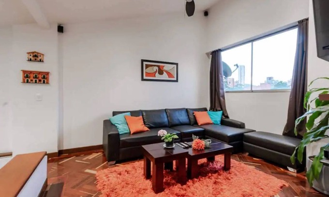 El Tesoro House | Tesoro 401 - Spacious 2 floor Provenza Penthouse