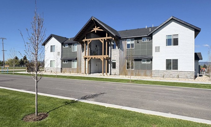Driggs Apartment | Teton Peaks Stay and Play Flat