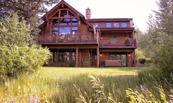 Victor House | Teton Retreat Spacious Teton Springs Log Cabin w/Forest Access, A/C & Hot Tub