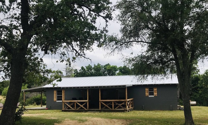 Llano County Cabin | Texas Hill Country Cabin