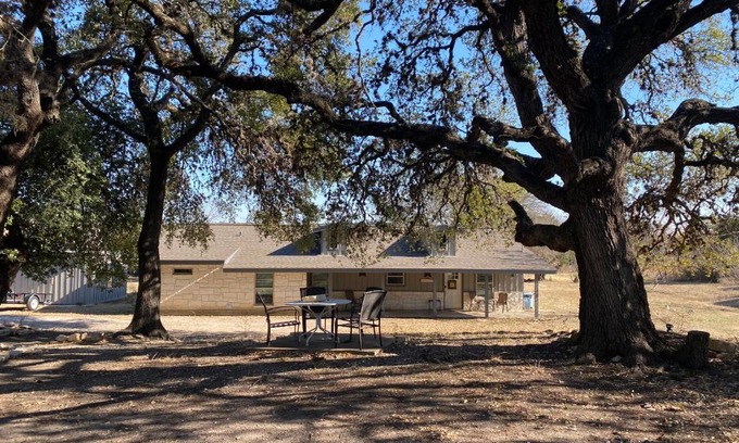 Oatmeal House | Texas Hill Country Ranch House - Great Views - Near Hidden Falls Park