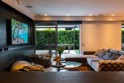 Zagreb Apartment | The 007 Residence