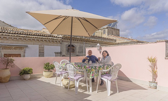 Palazzolo Acreide Historic Centre House | "The Abode of Apollo " the vacation home where luxury meets good food