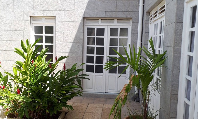Basse-Terre Apartment | THE ALPINIAS ROSES appart N ° 2