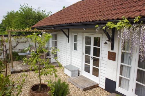 Thorverton House | The Apple Shed