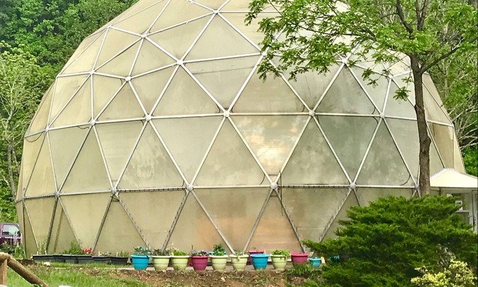 Hemphill Heights House | The Artful Dome Mtn Retreat in the Smokies with fire pit & stream