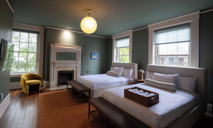Frankfort Hotel | The Ashbrook Hotel