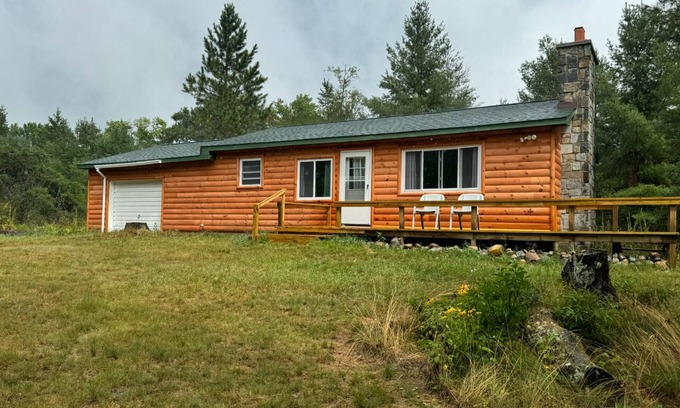 Herron Cabin | The Atwood Lodge | Secluded Cabin in Curran MI