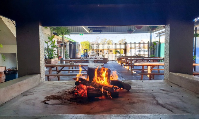 St. George Hotel | The Australian Hotel St George