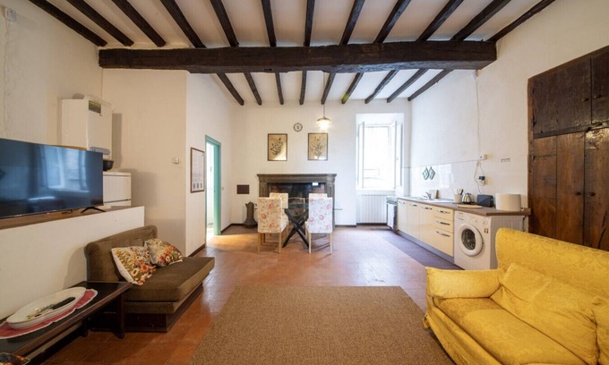 Vallerano Apartment | The Badger - Vallerano