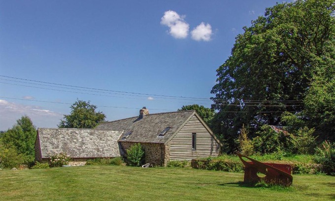 Sticklepath House | The Bakehouse