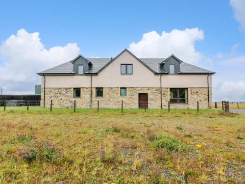 Airdrie House | The Barn, Drumbow Farm