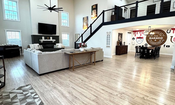 Bardstown House | The Barndo at MF Hot tub - Bar - Game Area - 360 View