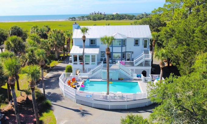 Cowpens House | The Bay
