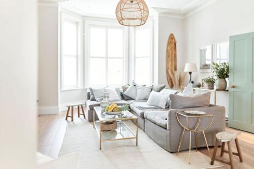 Bournemouth City Centre House | The Beach House Sleeps 20 & 4 mins to the beach