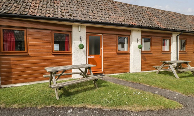 Watchet House | THE BEACHCOMBERS (NO2), family friendly, with a garden in Watchet