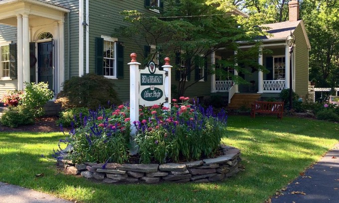 Canandaigua Bed & Breakfast | The Bed and Breakfast at Oliver Phelps