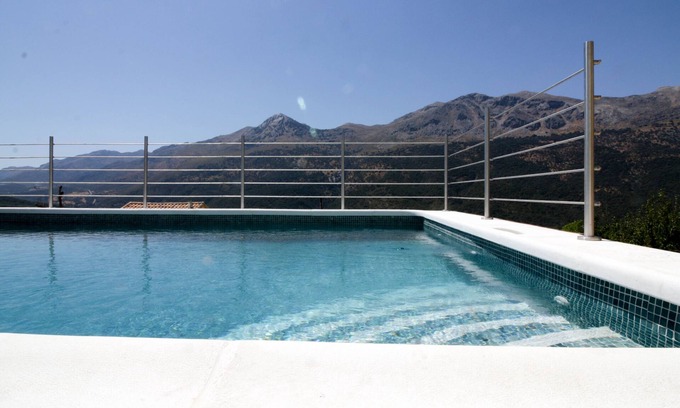 Jimera de Libar House | The best terrace of the Serranía de Ronda, Emerald Pool: Casa Martijín