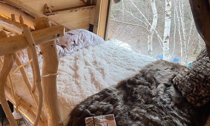 Warren Cabin | The Birch Birch Treehouse at Sugarbush!