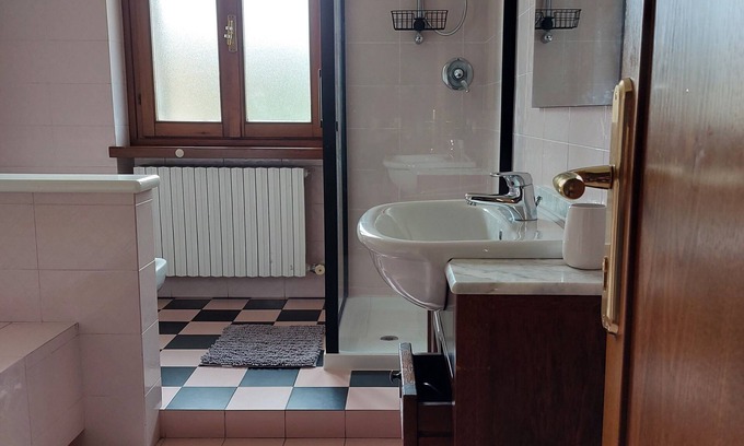 Palazzolo House | The Birches - guesthouse - over 6 guests