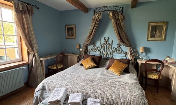 Echinghen Other | The Blue Room