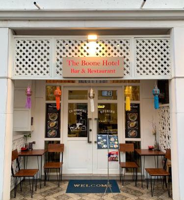 Thapae Hotel | The Boone Hotel