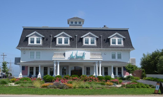 Point Judith Hotel | The Break Hotel