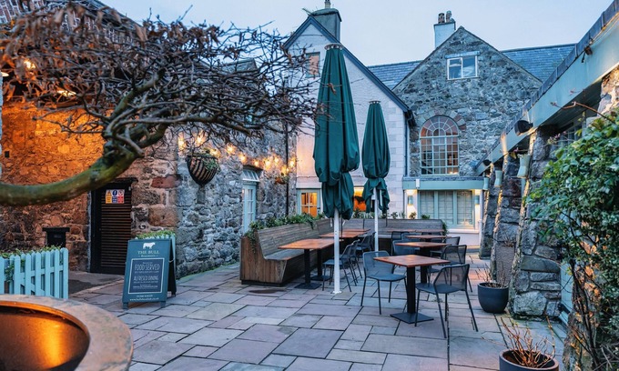 Beaumaris Hotel | The Bull and Townhouse, Beaumaris- The Inn Collection Group
