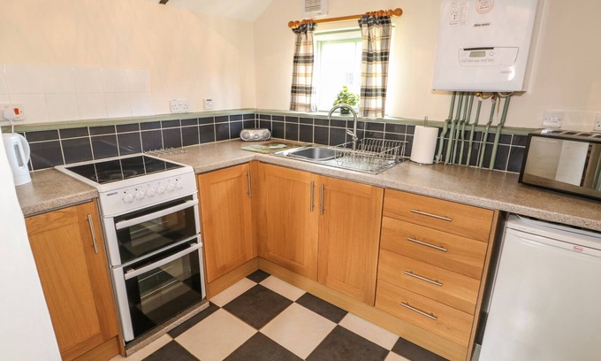 Stoke Ash Cottage | The Bull Pen