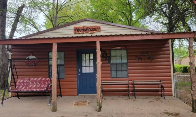 Kingston House | The Bunkhouse