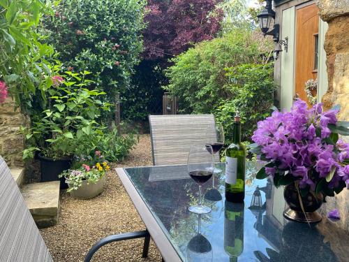 Bridport House | The Burrow