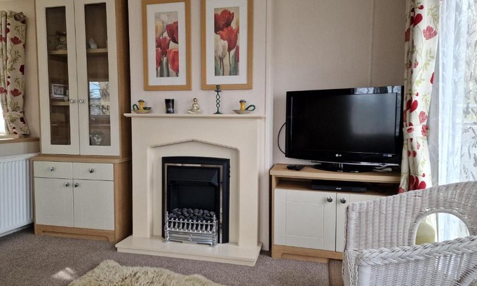 St Leonards-On-Sea Apartment | The Burrow