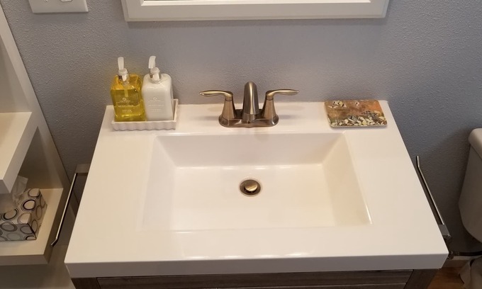 Kanab Apartment | THE BUS STOP INN 2 Brand New! Great Views!