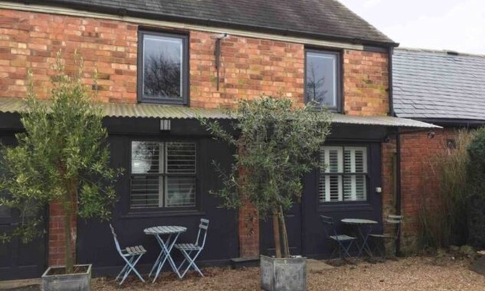 Kinoulton Apartment | The Byre - A Cosy, bijou retreat