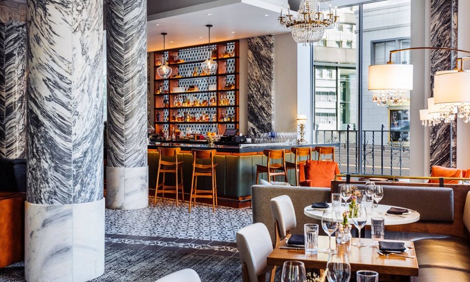 Downtown Atlanta Hotel | The Candler Hotel Atlanta, Curio Collection by Hilton