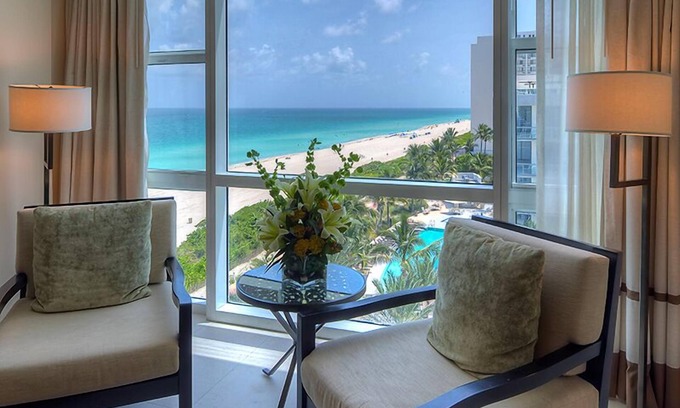North Beach Apartment | The Carillon Hotel One Bedroom with Two Queen Beds, Great Ocean and Beach View