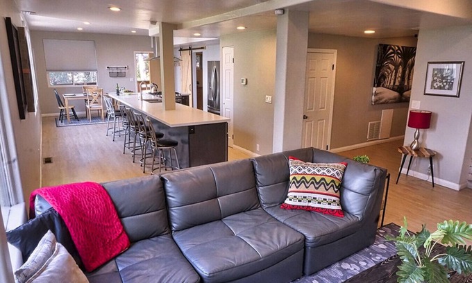 Lake Arrowhead Apartment | The Castle II and Majestic Views