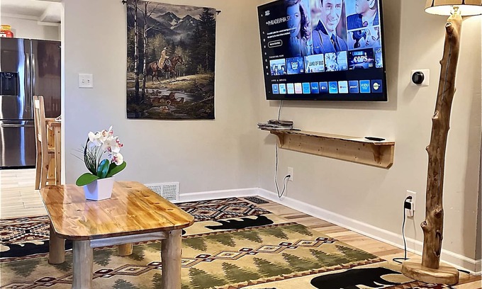 Leadville House | The Cedar House 4 blocks from Main Street