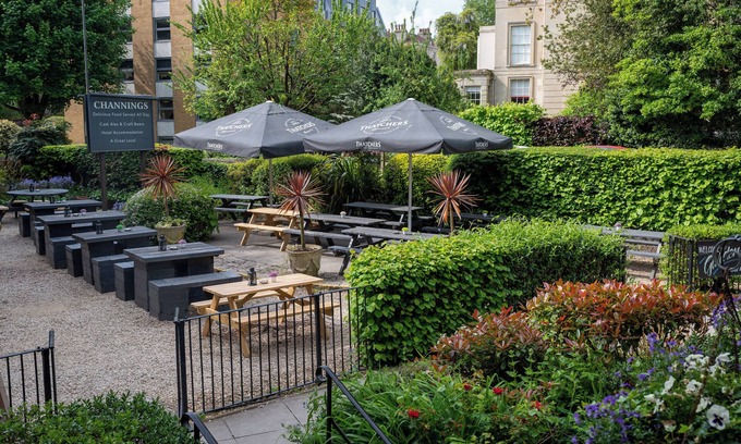 Clifton Hotel | The Channings Hotel by Greene King Inns