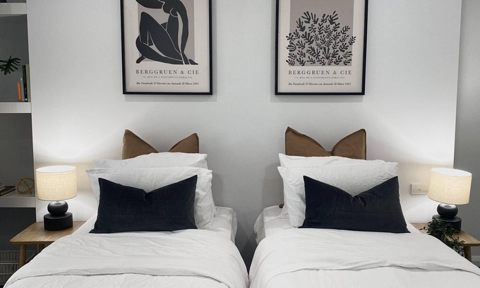 Mildura Apartment | The City Slicker- Close to Everything you Need!