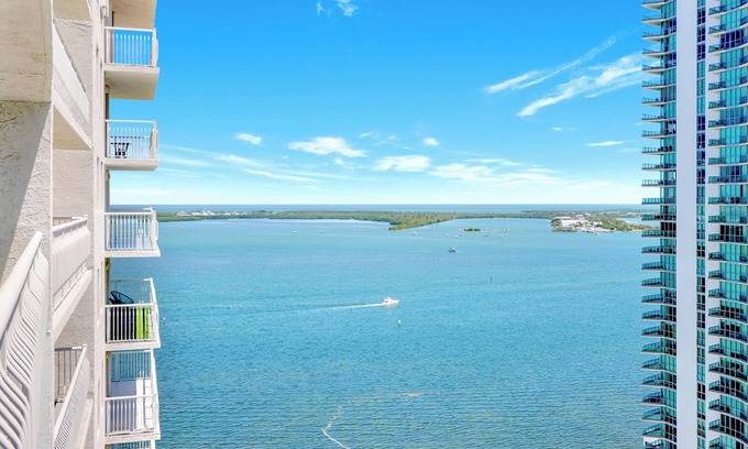 Brickell Apartment | The Club at Miami Brickell