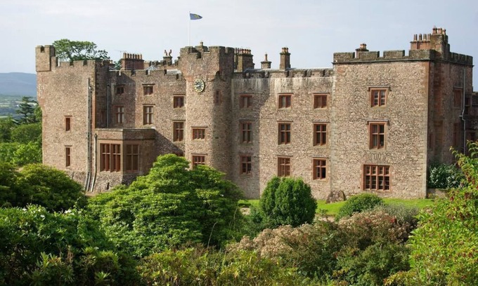 Ravenglass House | The Coachman's Quarters at Muncaster Castle