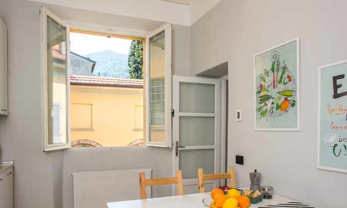 Cernobbio Apartment | The Corte di Cernobbio, the 'Lario', when the family is large